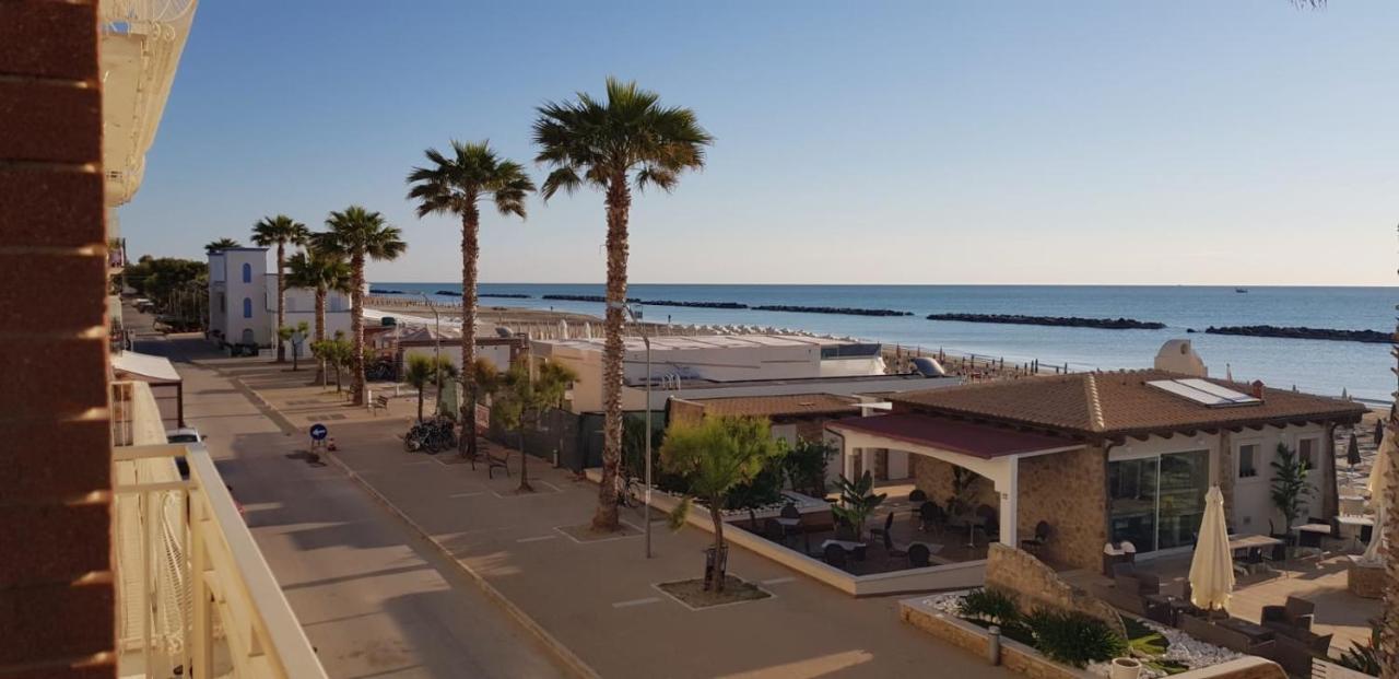 Hotel La Perla كوبرا ماريتيما المظهر الخارجي الصورة