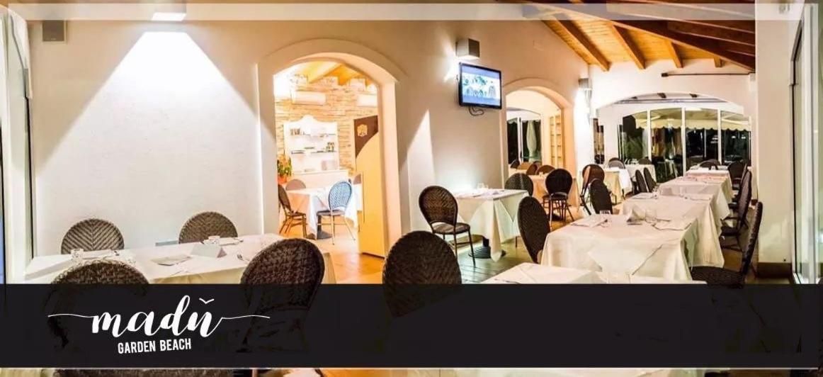 Hotel La Perla كوبرا ماريتيما المظهر الخارجي الصورة