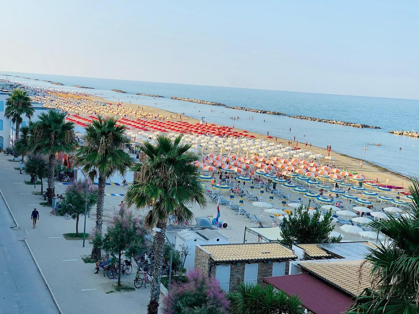 Hotel La Perla كوبرا ماريتيما المظهر الخارجي الصورة