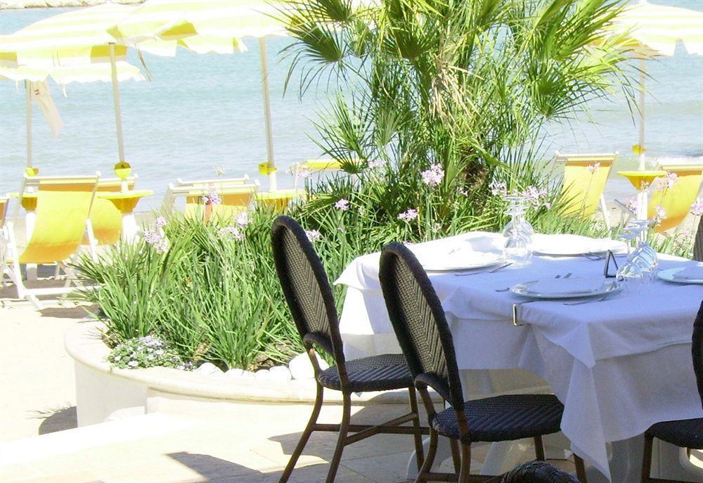 Hotel La Perla كوبرا ماريتيما المظهر الخارجي الصورة