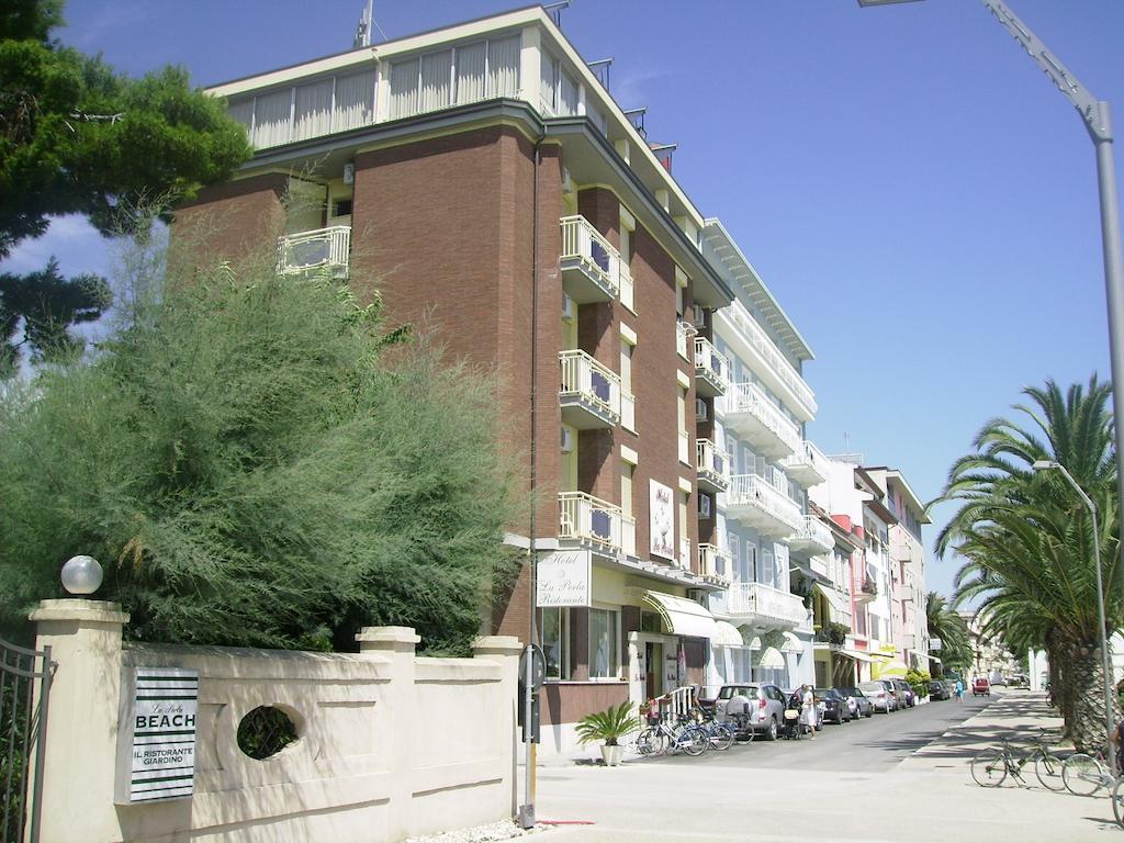 Hotel La Perla كوبرا ماريتيما المظهر الخارجي الصورة